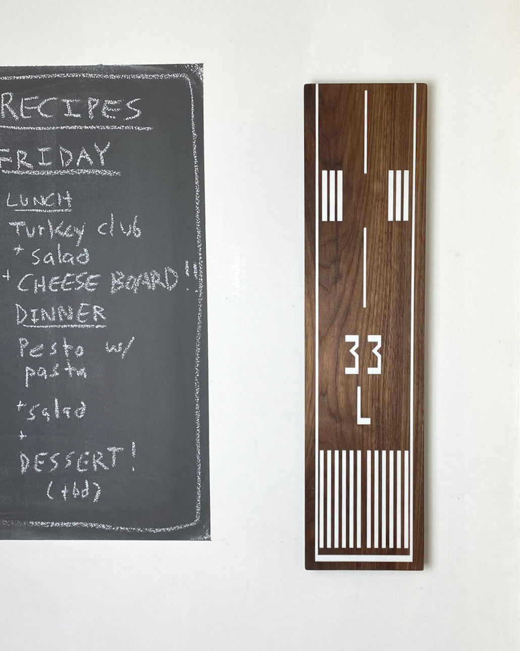 AIRPORT RUNWAY SERVING BOARD